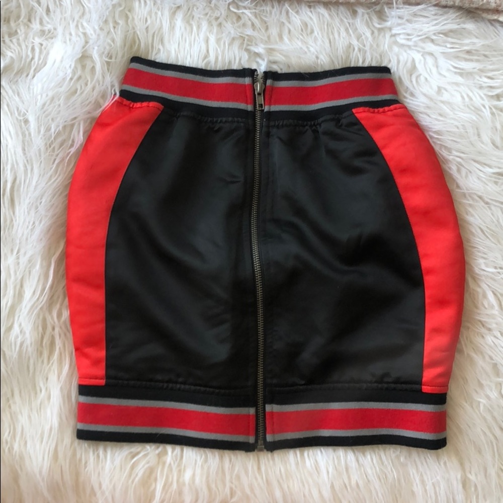 LF brand: skirt